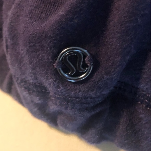 Lululemon Athletica Gratitude Deep Purple size 6  Wrap - Picture 8 of 11